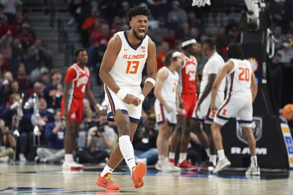 No. 13 Illinois rallies to beat Ohio State 77 74 in Big Ten